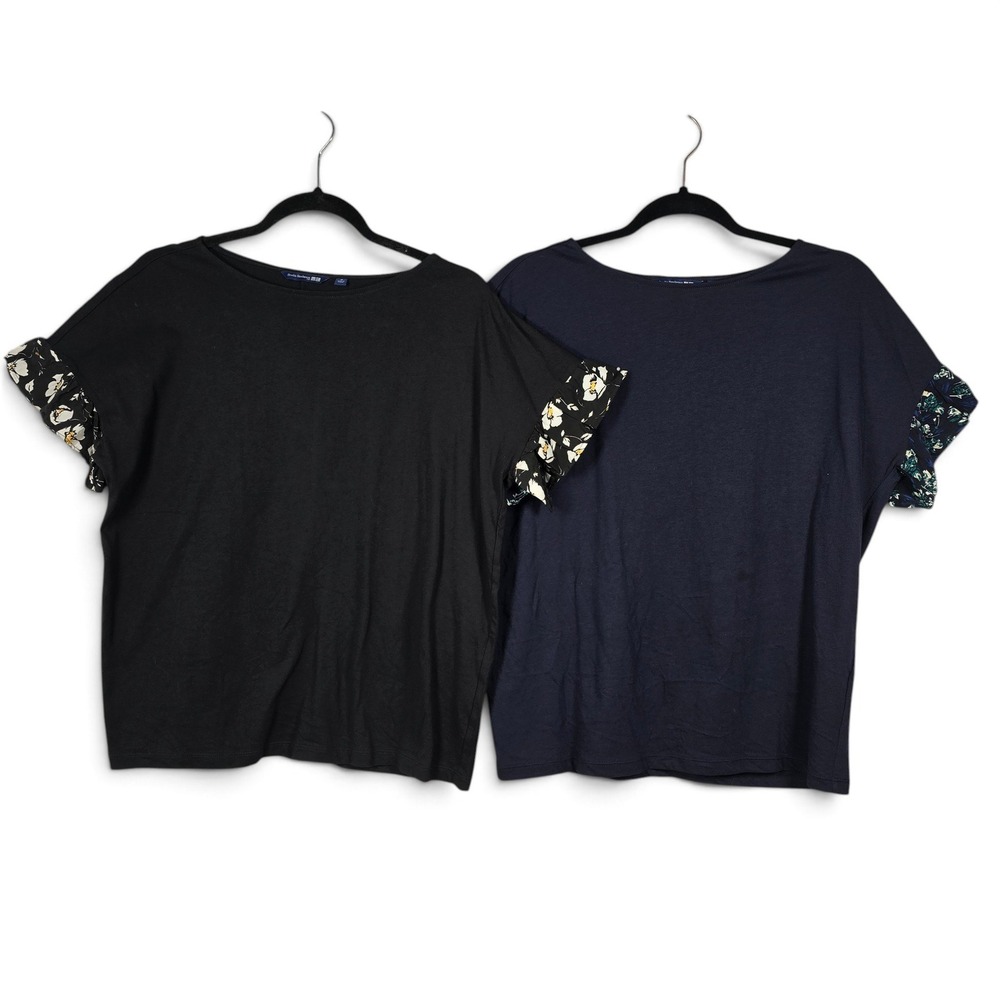 Uniqlo T-Shirt Bundle Womens M Studio Sanderson Black Navy Ruffle Floral Sleeve